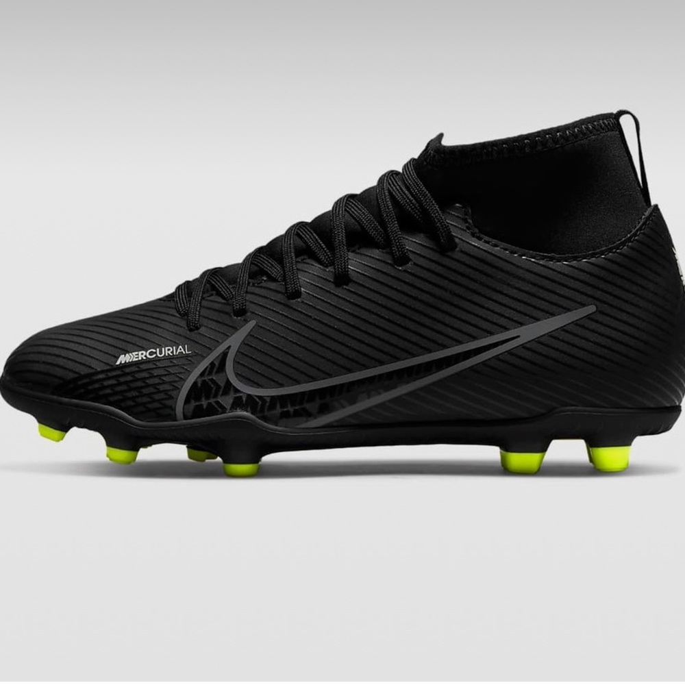 Brand New Nike cleats. Going for 50.00. Will sell for 45 or best offer.